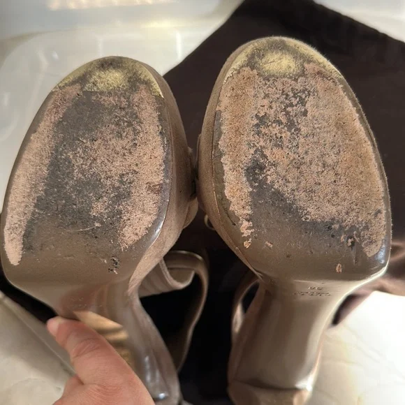 Gucci nude platform 4 1/2”. Size 38​​​​​​​​​​​​​​​ - Picture 8 of 8